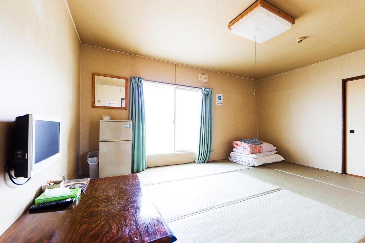 Hotel Minshuku Nihonkai Ishikari Exterior foto