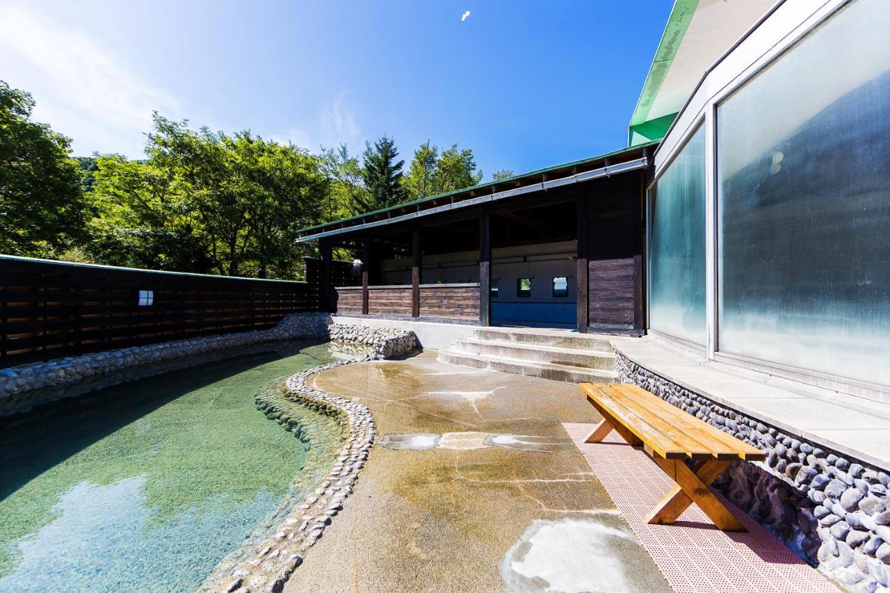 Hotel Minshuku Nihonkai Ishikari Exterior foto